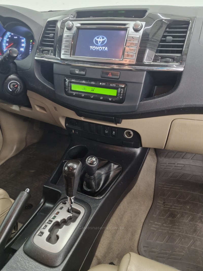 HILUX SW4 3.0 SRV 4X4 16V TURBO INTERCOOLER DIESEL 4P AUTOMÁTICO - 2015 - CAXIAS DO SUL