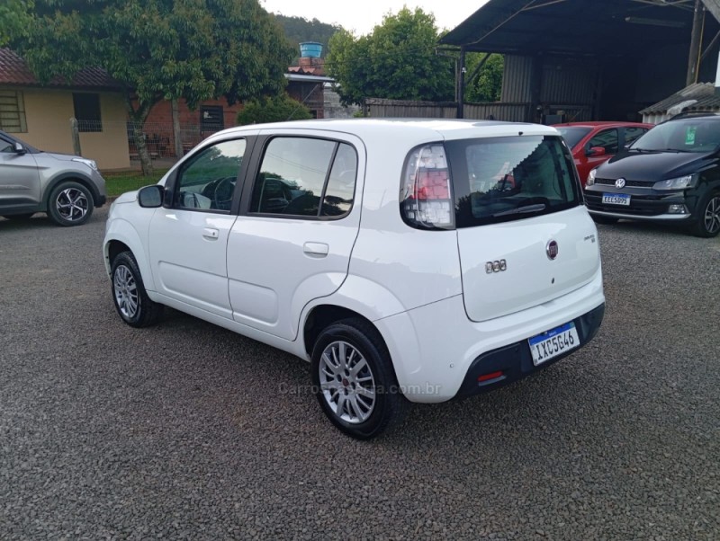 UNO 1.0 EVO WAY 8V FLEX 4P MANUAL - 2016 - PICADA CAFé
