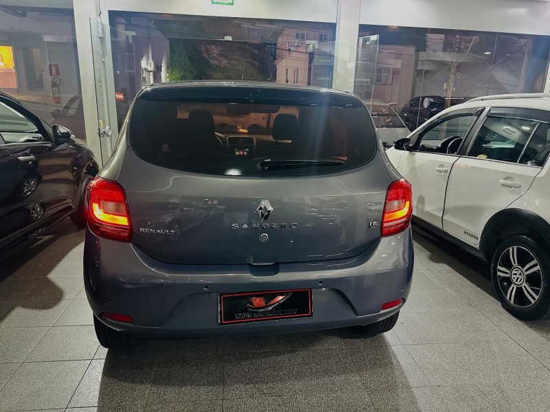 SANDERO 1.6 EXPRESSION 8V FLEX 4P MANUAL - 2018 - CAXIAS DO SUL