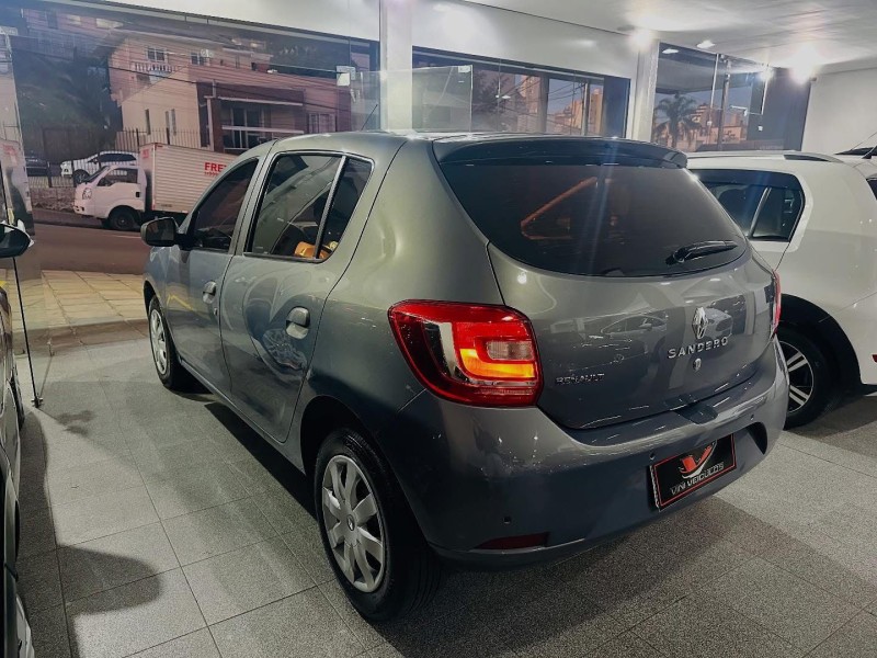 SANDERO 1.6 EXPRESSION 8V FLEX 4P MANUAL - 2018 - CAXIAS DO SUL