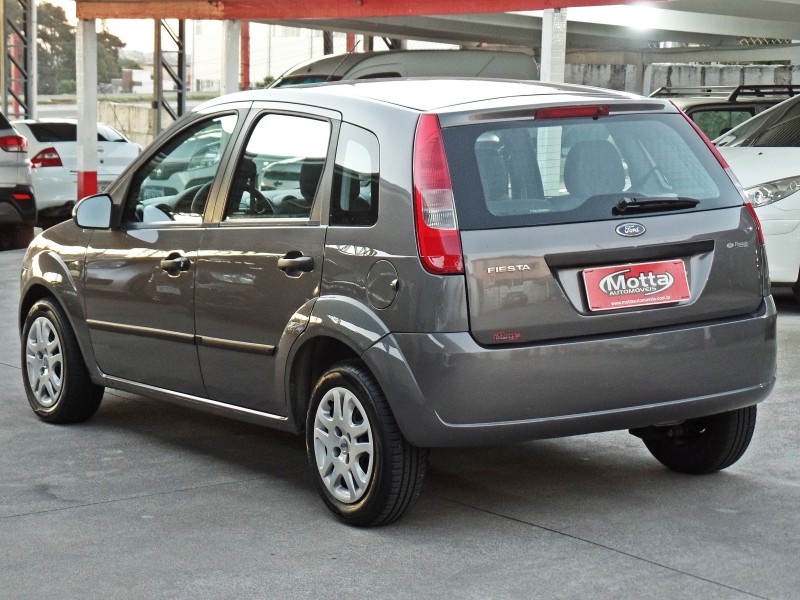 FIESTA 1.0 MPI PERSONNALITÉ 8V GASOLINA 4P MANUAL - 2004 - CAXIAS DO SUL