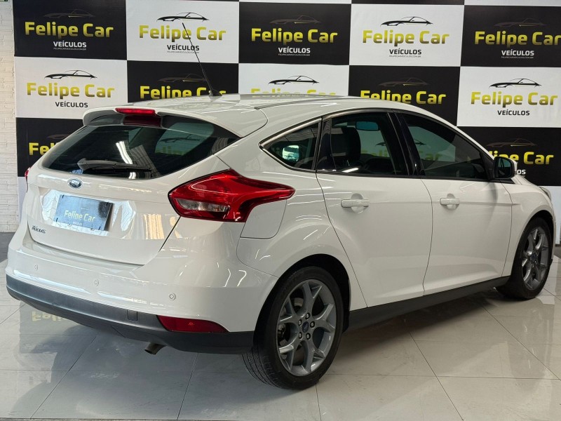 FOCUS 2.0 HC 16V FLEX 4P AUTOMÁTICO  - 2016 - CAXIAS DO SUL