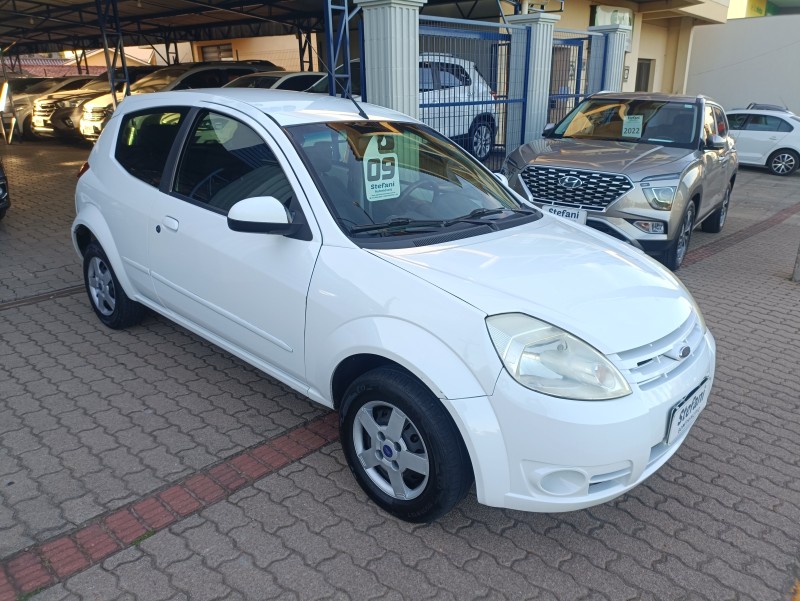 KA 1.0 MPI 8V FLEX 2P MANUAL - 2009 - BOM PRINCíPIO