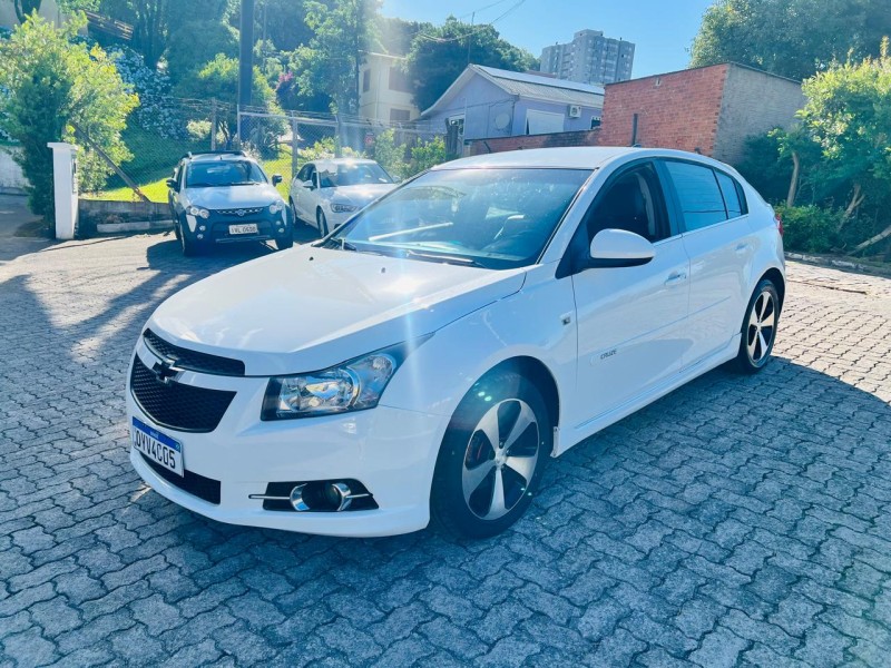 CRUZE 1.8 LT SPORT6 16V FLEX 4P AUTOMÁTICO - 2014 - BENTO GONçALVES