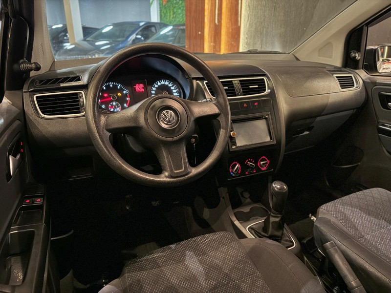 FOX 1.6 MI 8V FLEX 4P MANUAL - 2014 - NOVO HAMBURGO