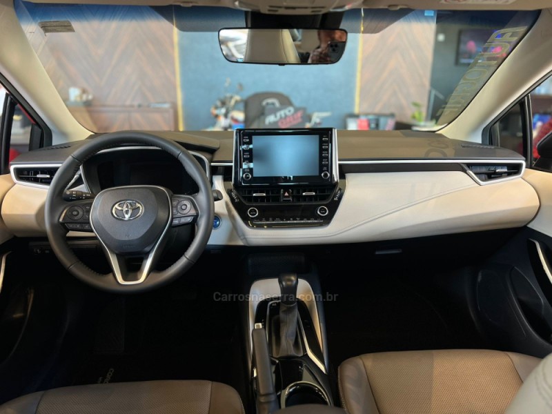 COROLLA 1.8 ALTIS PREMIUM 16V HÍBRIDO 4P AUTOMÁTICO - 2022 - CAMPO BOM