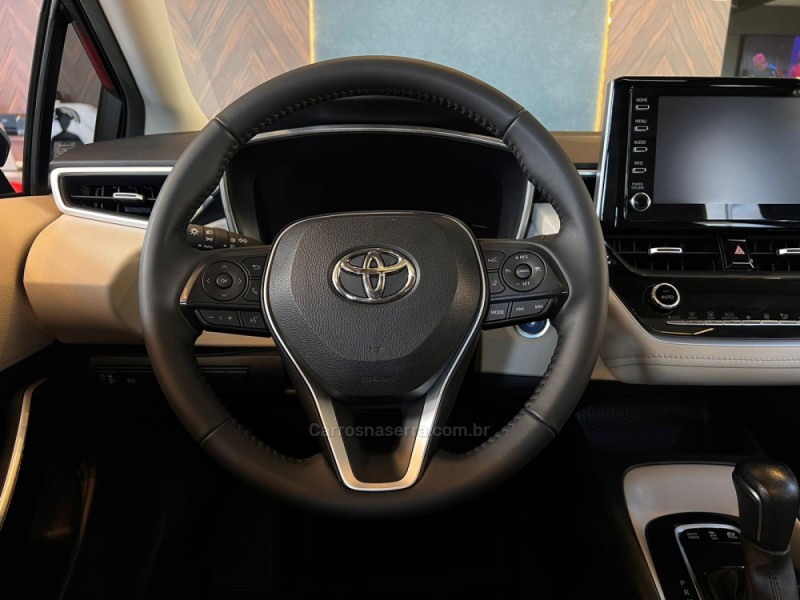 COROLLA 1.8 ALTIS PREMIUM 16V HÍBRIDO 4P AUTOMÁTICO - 2022 - CAMPO BOM