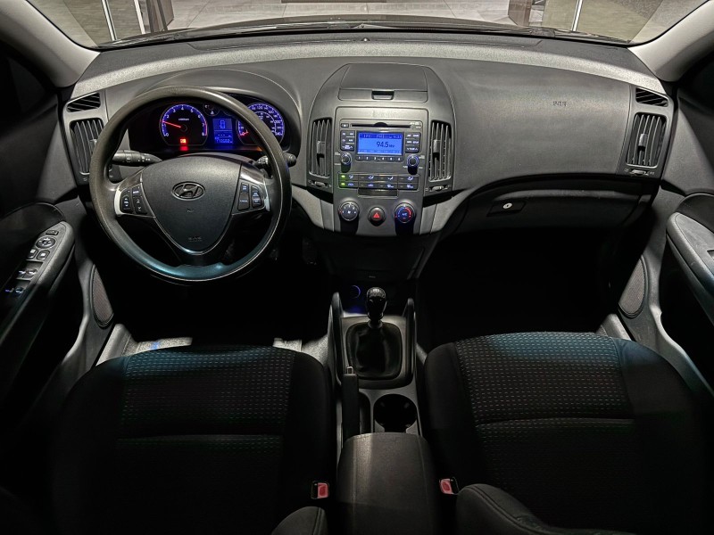 I30 2.0 MPFI GLS 16V GASOLINA 4P MANUAL - 2010 - CAXIAS DO SUL