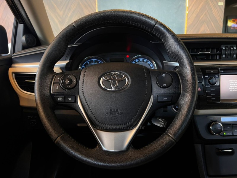 COROLLA 2.0 ALTIS 16V FLEX 4P AUTOMÁTICO - 2015 - CAMPO BOM