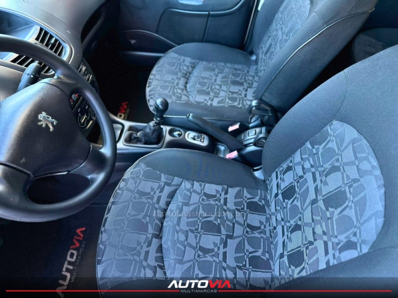 207 1.4 XR 8V FLEX 4P MANUAL - 2009 - SAPIRANGA