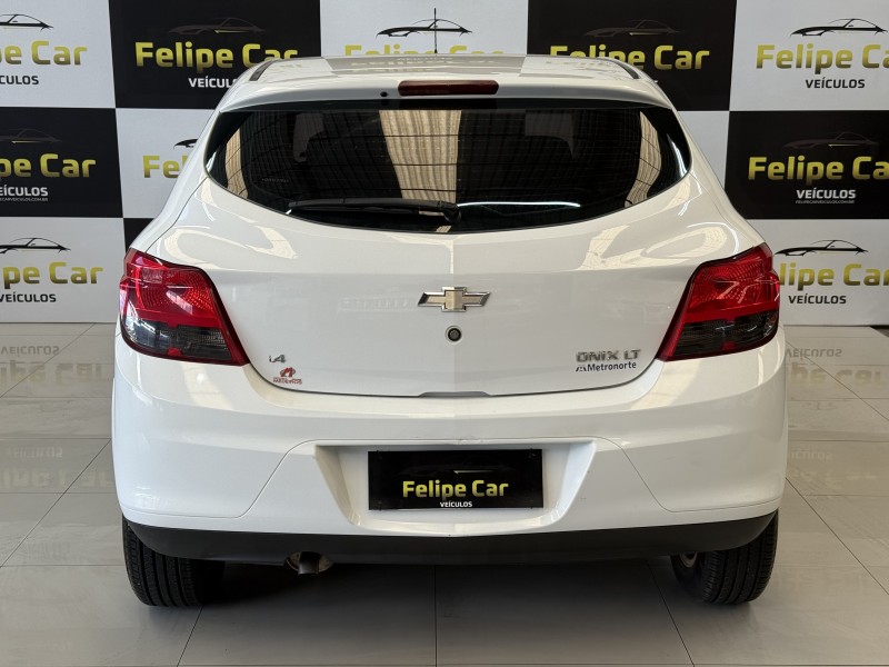 ONIX 1.4 MPFI LT 8V FLEX 4P MANUAL - 2013 - CAXIAS DO SUL