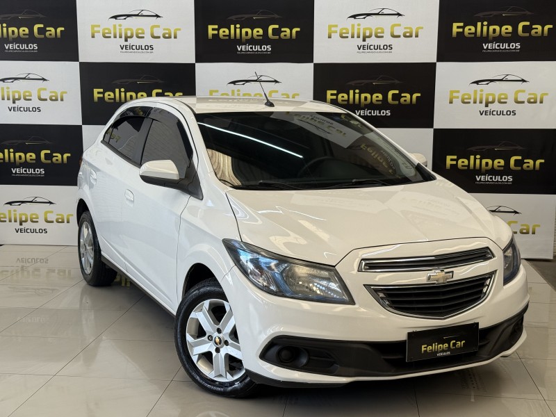 ONIX 1.4 MPFI LT 8V FLEX 4P MANUAL - 2013 - CAXIAS DO SUL