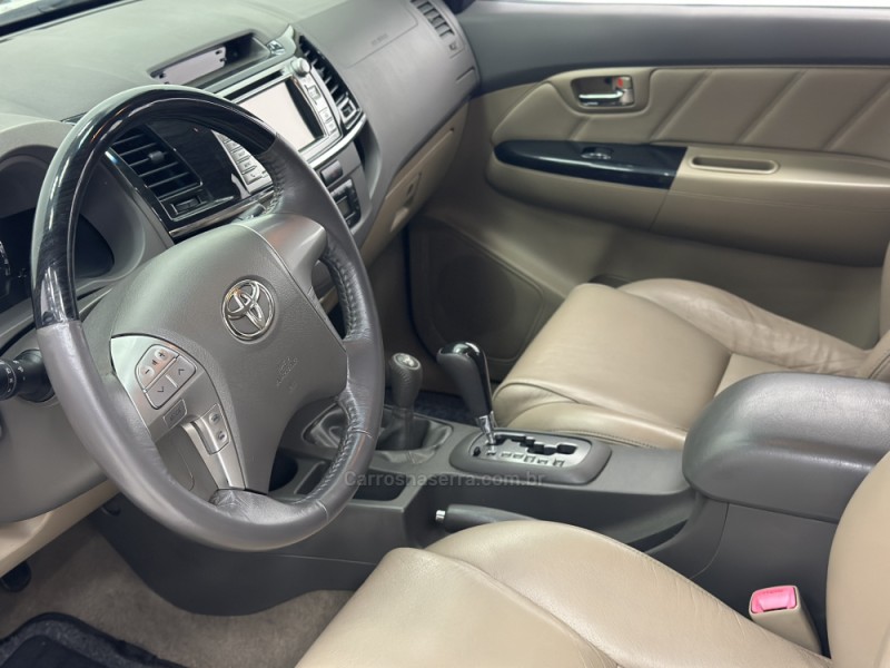 HILUX SW4 3.0 SRV 4X4 16V TURBO INTERCOOLER DIESEL 4P AUTOMÁTICO - 2012 - SANTA CRUZ DO SUL