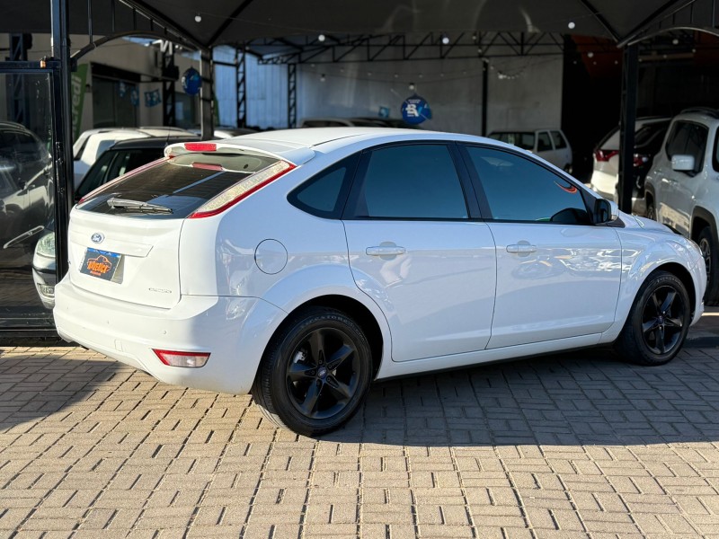 FOCUS 2.0 GLX 16V GASOLINA 4P AUTOMÁTICO - 2012 - LAGOA VERMELHA