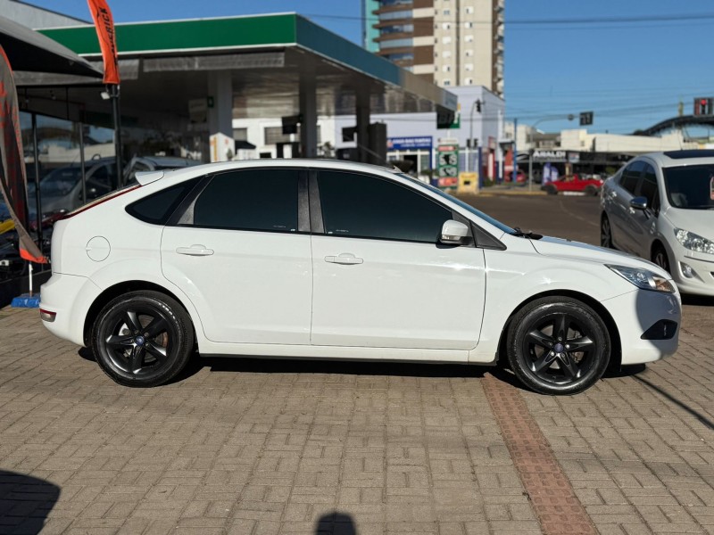 FOCUS 2.0 GLX 16V GASOLINA 4P AUTOMÁTICO - 2012 - LAGOA VERMELHA