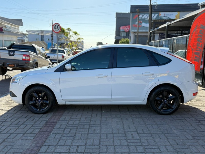 FOCUS 2.0 GLX 16V GASOLINA 4P AUTOMÁTICO - 2012 - LAGOA VERMELHA