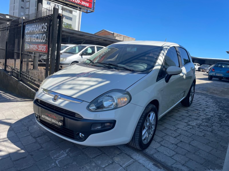 punto 1.6 essence 16v flex 4p automatizado 2014 caxias do sul