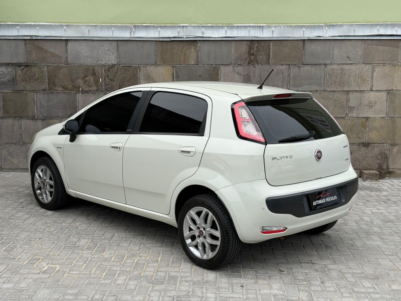 PUNTO 1.6 ESSENCE 16V FLEX 4P AUTOMATIZADO - 2014 - CAXIAS DO SUL