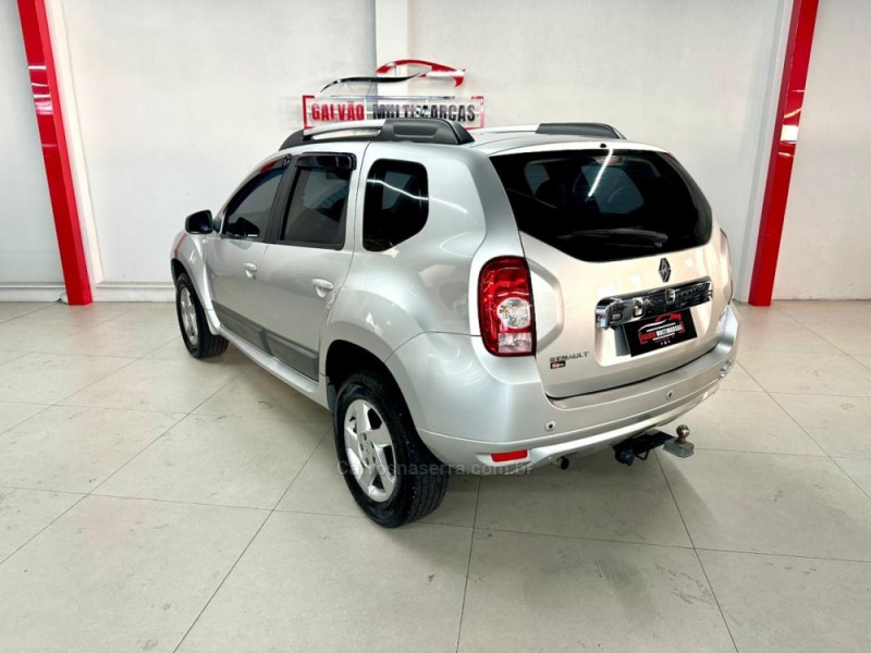 DUSTER 1.6 DYNAMIQUE 4X2 16V FLEX 4P MANUAL - 2013 - CAXIAS DO SUL