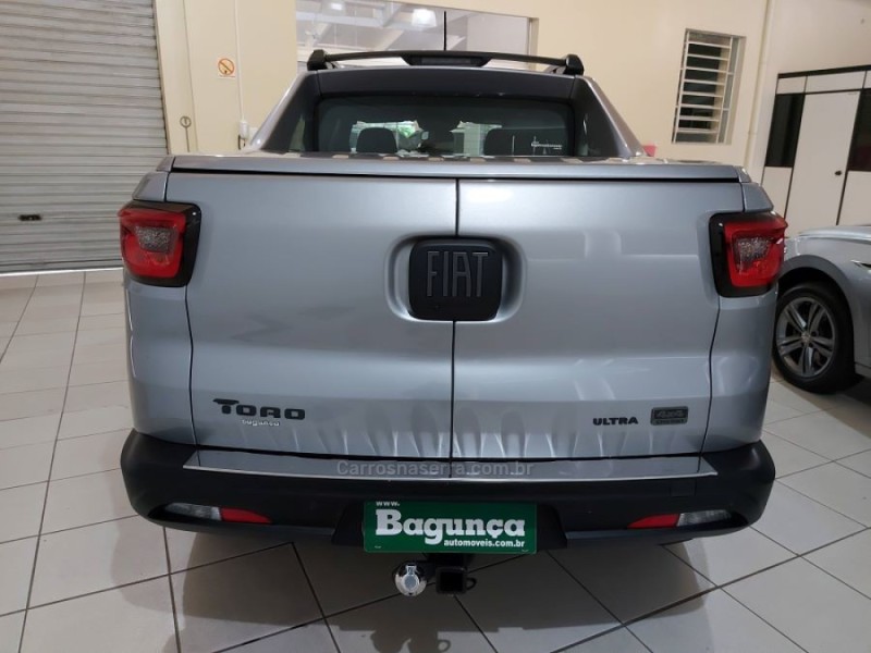 TORO 2.0 16V ULTRA 4X4 AT9 DIESEL 4P AUTOMÁTICO - 2022 - NOVO HAMBURGO