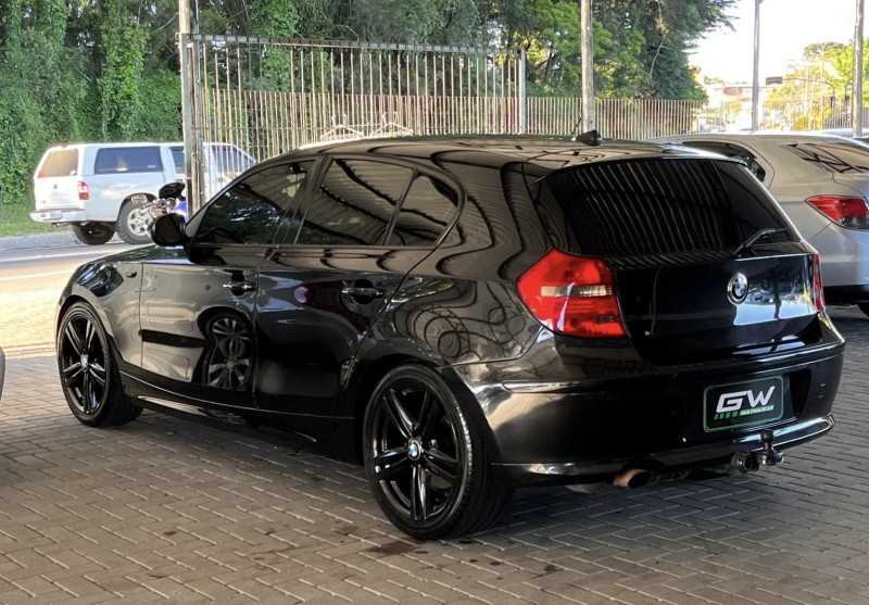 118I 2.0 UE71 16V GASOLINA 4P AUTOMÁTICO - 2010 - CAXIAS DO SUL