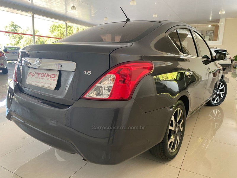 VERSA 1.6 16V FLEX UNIQUE 4P MANUAL - 2016 - LAJEADO