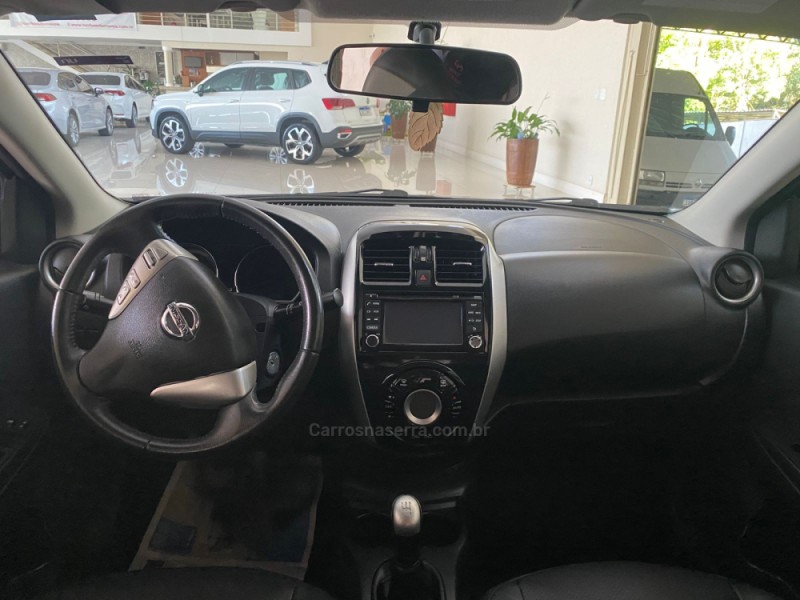 VERSA 1.6 16V FLEX UNIQUE 4P MANUAL - 2016 - LAJEADO