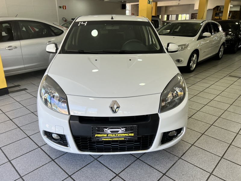 SANDERO 1.6 PRIVILÉGE 8V FLEX 4P AUTOMÁTICO - 2014 - CAXIAS DO SUL