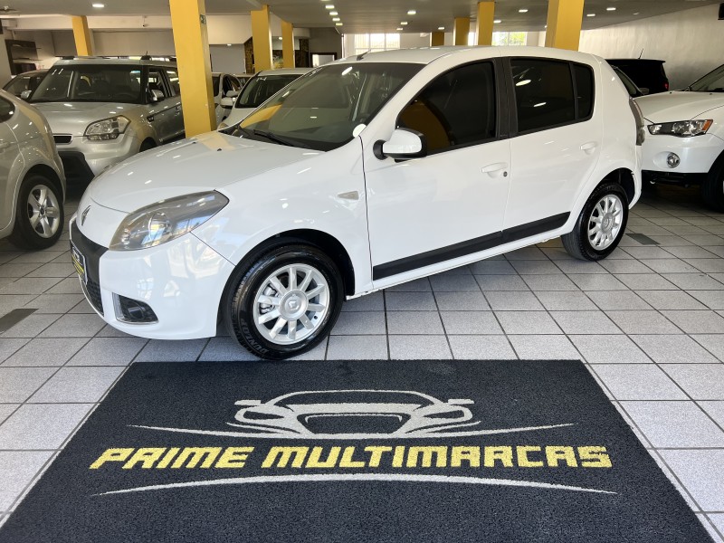 sandero 1.6 privilege 8v flex 4p automatico 2014 caxias do sul