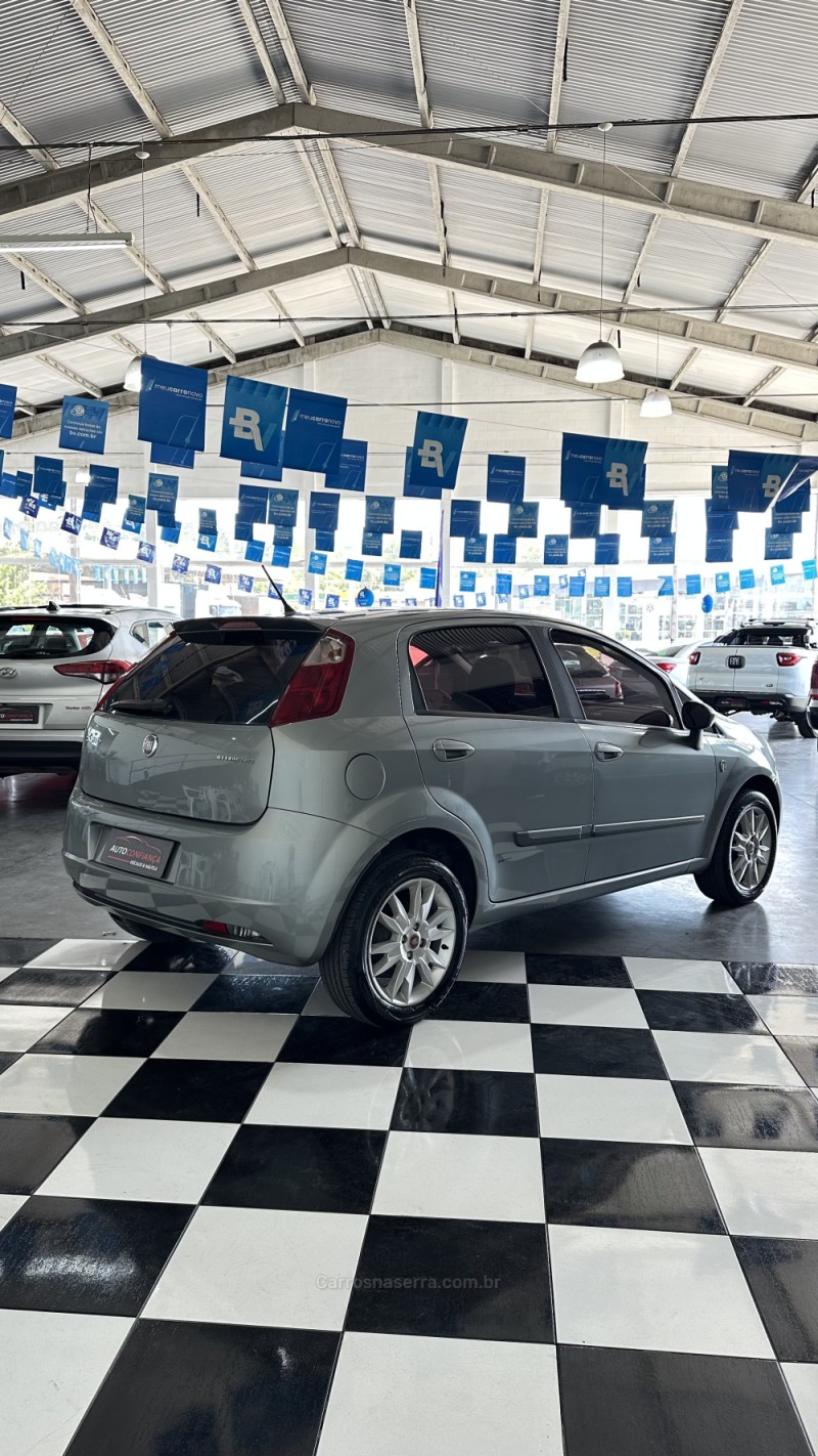 PUNTO 1.4 ATTRACTIVE 8V FLEX 4P MANUAL - 2012 - MONTENEGRO