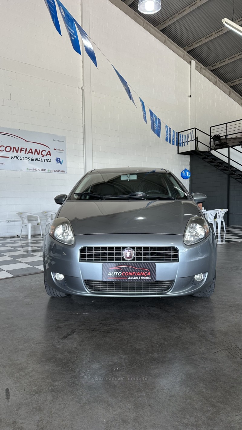 PUNTO 1.4 ATTRACTIVE 8V FLEX 4P MANUAL - 2012 - MONTENEGRO