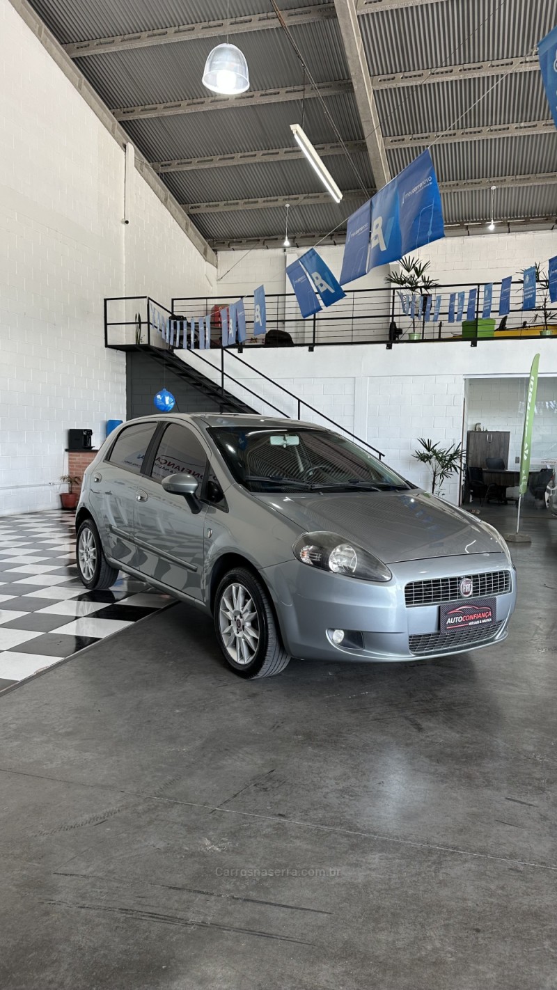 PUNTO 1.4 ATTRACTIVE 8V FLEX 4P MANUAL - 2012 - MONTENEGRO