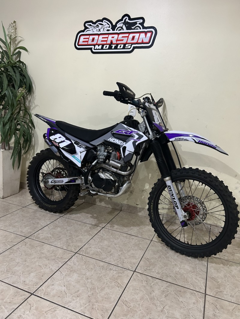 crf 230f  2015 caxias do sul