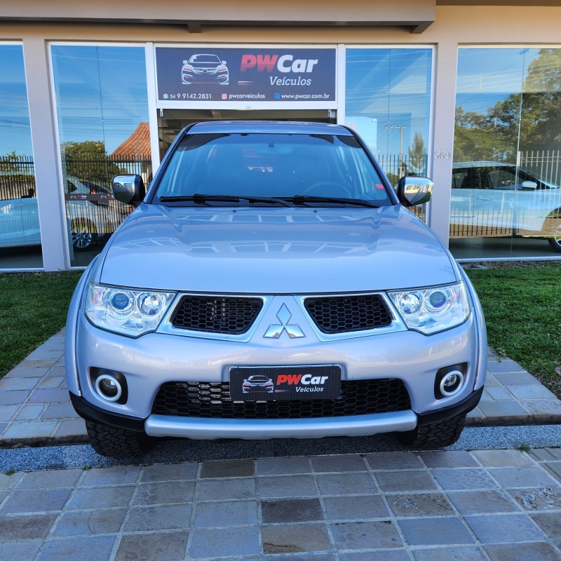 L200 TRITON 3.2 HPE 4X4 CD 16V TURBO INTERCOOLER DIESEL 4P AUTOMÁTICO - 2013 - BENTO GONçALVES