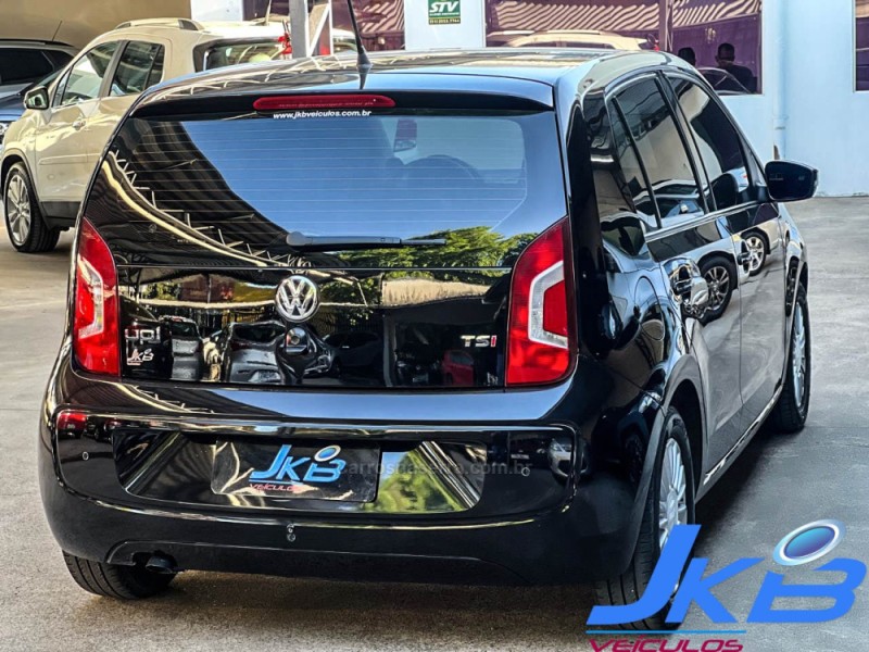 UP 1.0 TSI MOVE UP 12V FLEX 4P MANUAL - 2017 - NOVO HAMBURGO