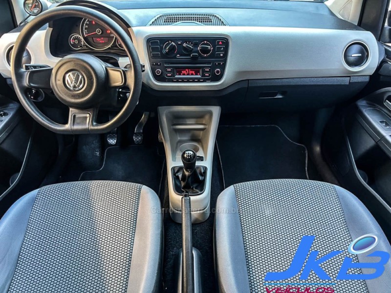 UP 1.0 TSI MOVE UP 12V FLEX 4P MANUAL - 2017 - NOVO HAMBURGO