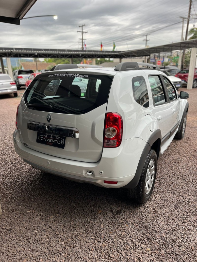 DUSTER 1.6 DYNAMIQUE 4X2 16V FLEX 4P MANUAL - 2015 - LAJEADO