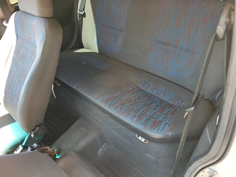 CELTA 1.0 MPFI SPIRIT 8V FLEX 2P MANUAL - 2011 - GUAPORé
