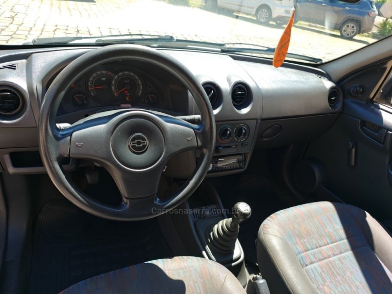 CELTA 1.0 MPFI SPIRIT 8V FLEX 2P MANUAL - 2011 - GUAPORé