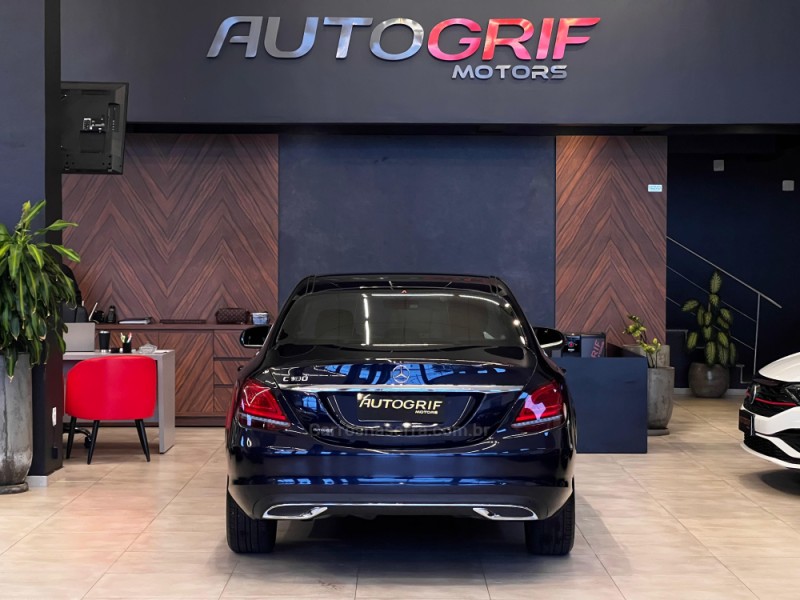 C 180 1.6 CGI EXCLUSIVE 16V TURBO FLEX 4P AUTOMÁTICO - 2020 - CAMPO BOM