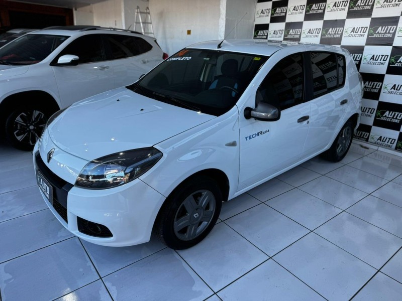 SANDERO 1.0 TECH RUN 16V FLEX 4P MANUAL - 2014 - CAXIAS DO SUL
