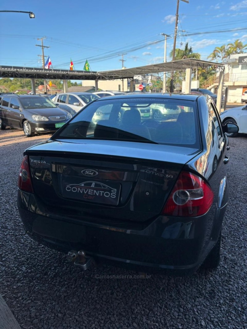 FIESTA 1.6 MPI CLASS SEDAN 8V FLEX 4P MANUAL - 2009 - LAJEADO