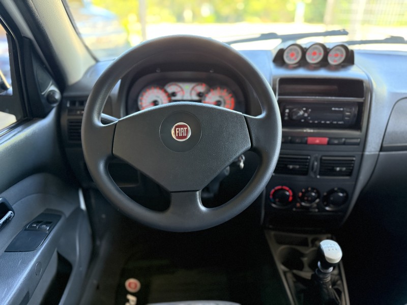 PALIO 1.8 MPI ADVENTURE LOCKER WEEKEND 8V FLEX 4P MANUAL - 2009 - NOVA PETRóPOLIS