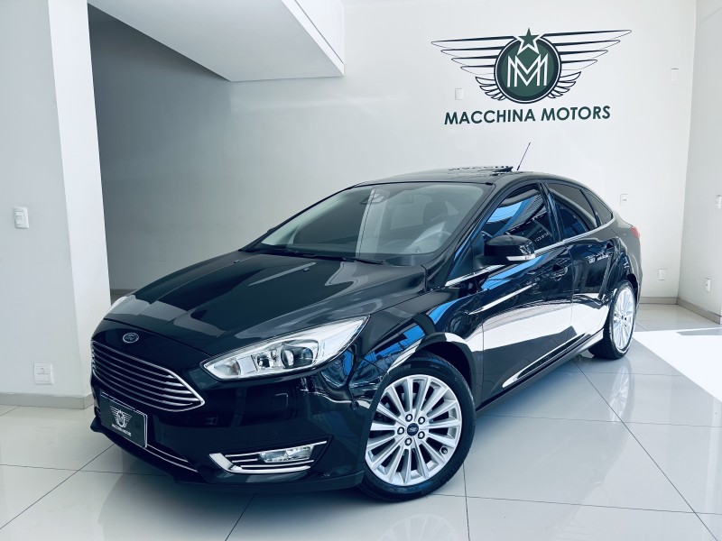 FOCUS 2.0 TITANIUM PLUS FASTBACK 16V FLEX 4P AUTOMÁTICO - 2016 - CAXIAS DO SUL