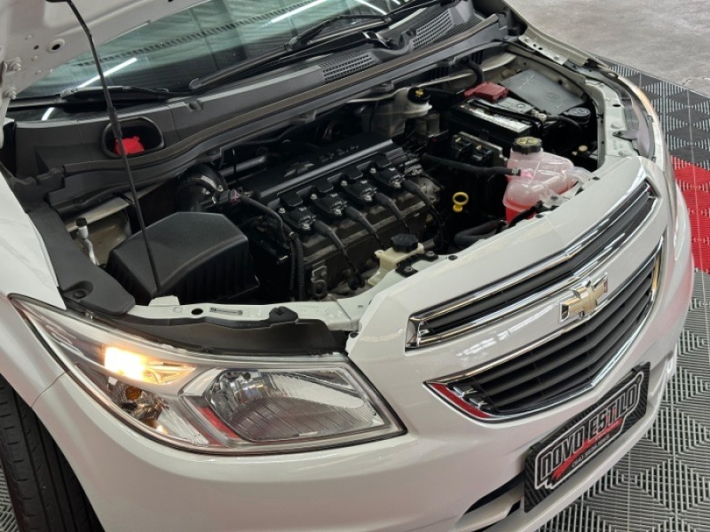 ONIX 1.0 LT 12V FLEX 4P MANUAL - 2016 - CAXIAS DO SUL