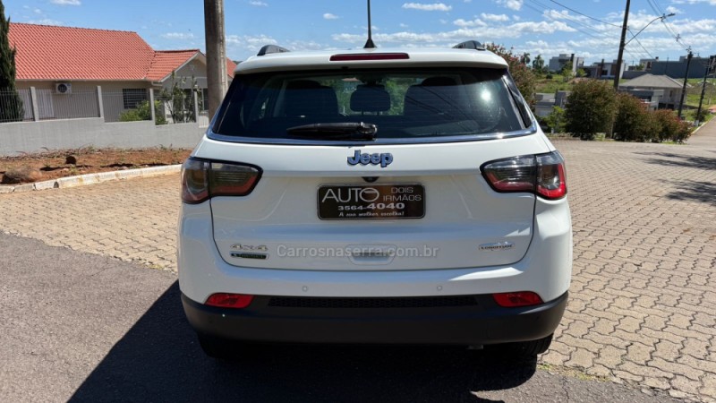 COMPASS 2.0 16V DIESEL LONGITUDE 4X4 AUTOMÁTICO - 2017 - DOIS IRMãOS