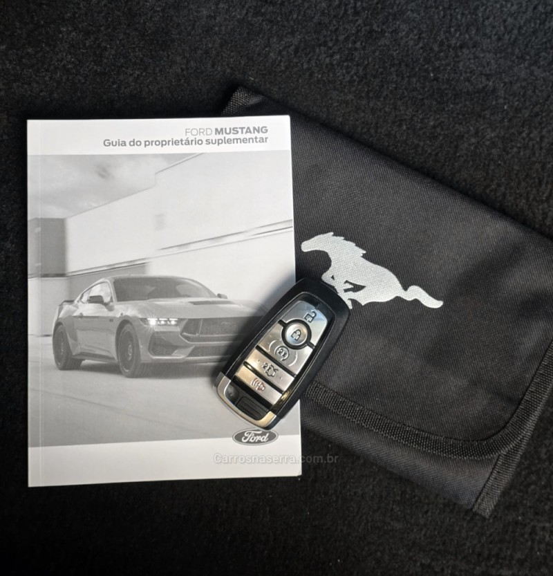 MUSTANG 4.6 GT PREMIUM COUPÉ V8 24V GASOLINA 2P AUTOMÁTICO - 2024 - LAJEADO