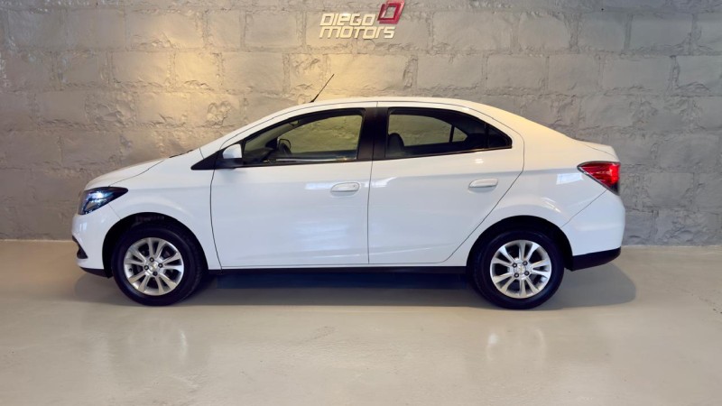 PRISMA 1.4 MPFI LTZ 8V FLEX 4P MANUAL - 2014 - CAXIAS DO SUL