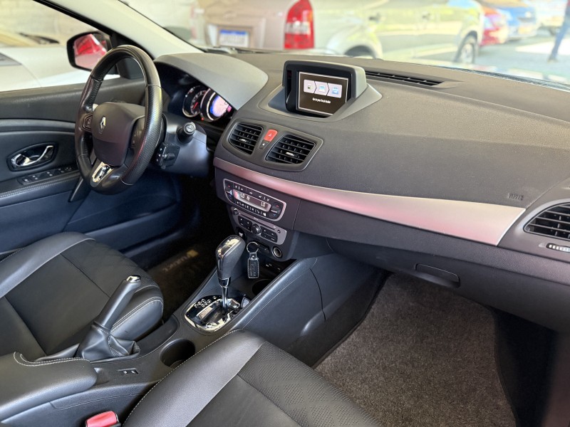 FLUENCE 2.0 DYNAMIQUE PLUS 16V FLEX 4P AUTOMÁTICO - 2018 - NOVA PETRóPOLIS