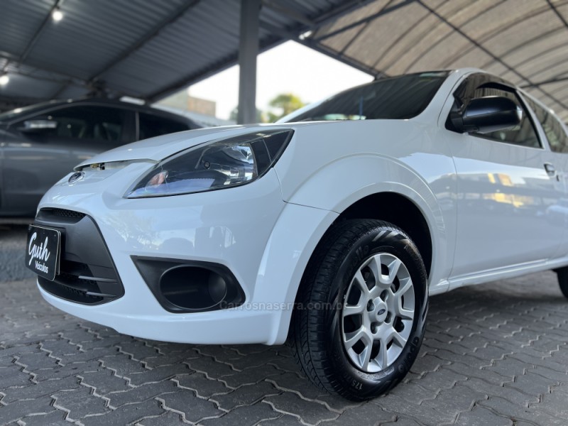 KA 1.0 MPI 8V FLEX 2P MANUAL - 2012 - BOM PRINCíPIO